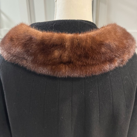 Vintage 1950s Women’s Black Dress Coat with‎ Fur Collar Hollywood Glamour Large - Picture 4 of 13